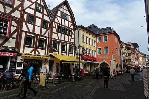 BadNeu (26)